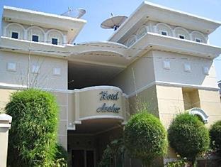 Archie Hotel Ternate Island Esterno foto